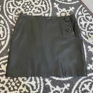 Womens INC size 8 black leather skirt